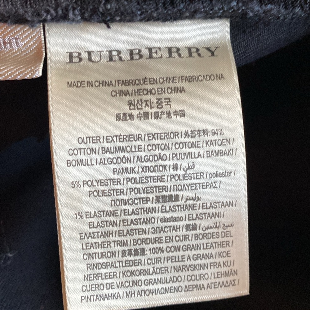 Burberry Black Unisex Straight Leg Cotton Stretch Logo Hardware Jeans NeverUsed - Picture 15 of 16
